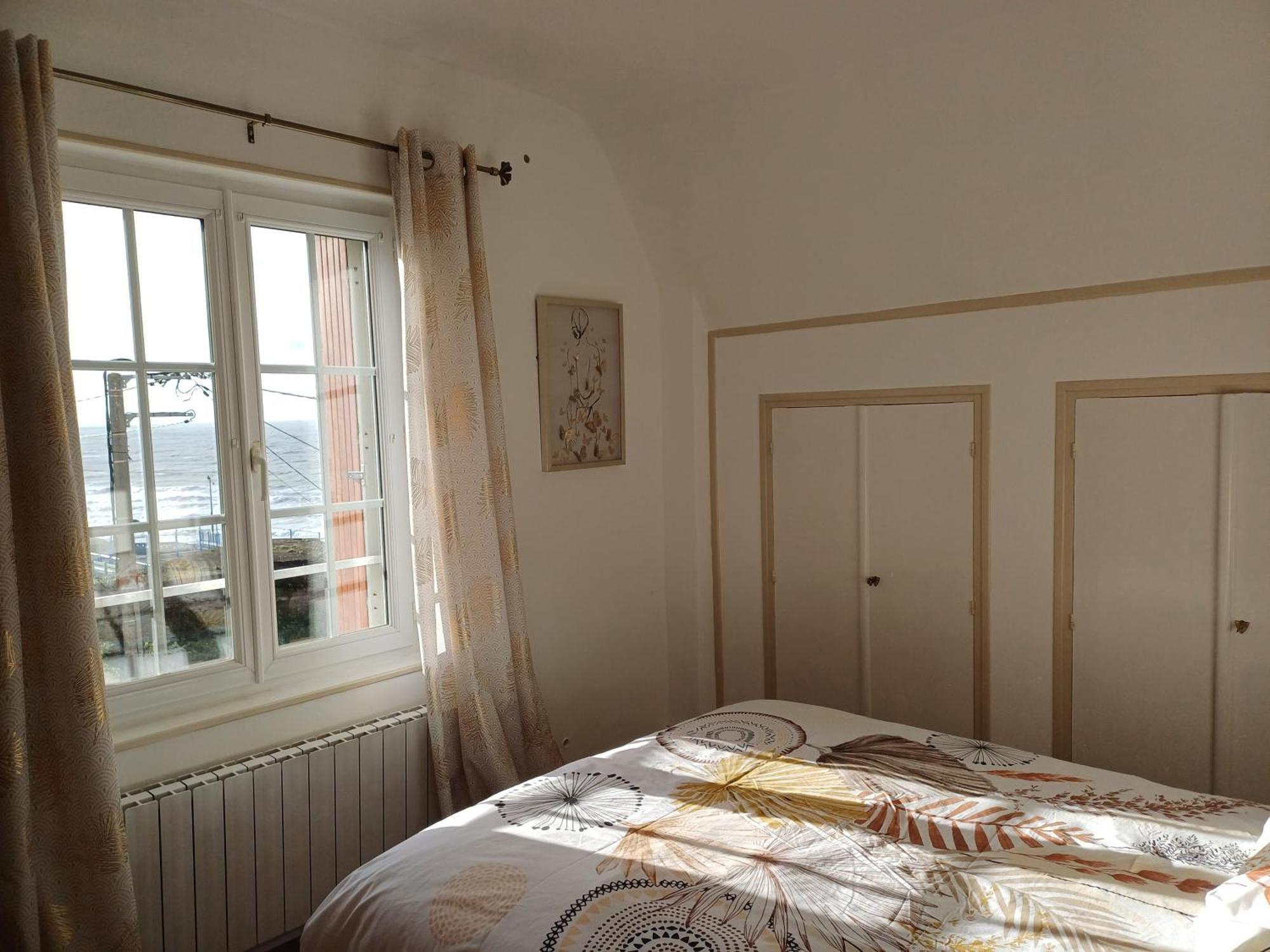 Au Gre Des Marees 2 Appartement Face A La Mer 2Eme Etage Ault Exteriör bild