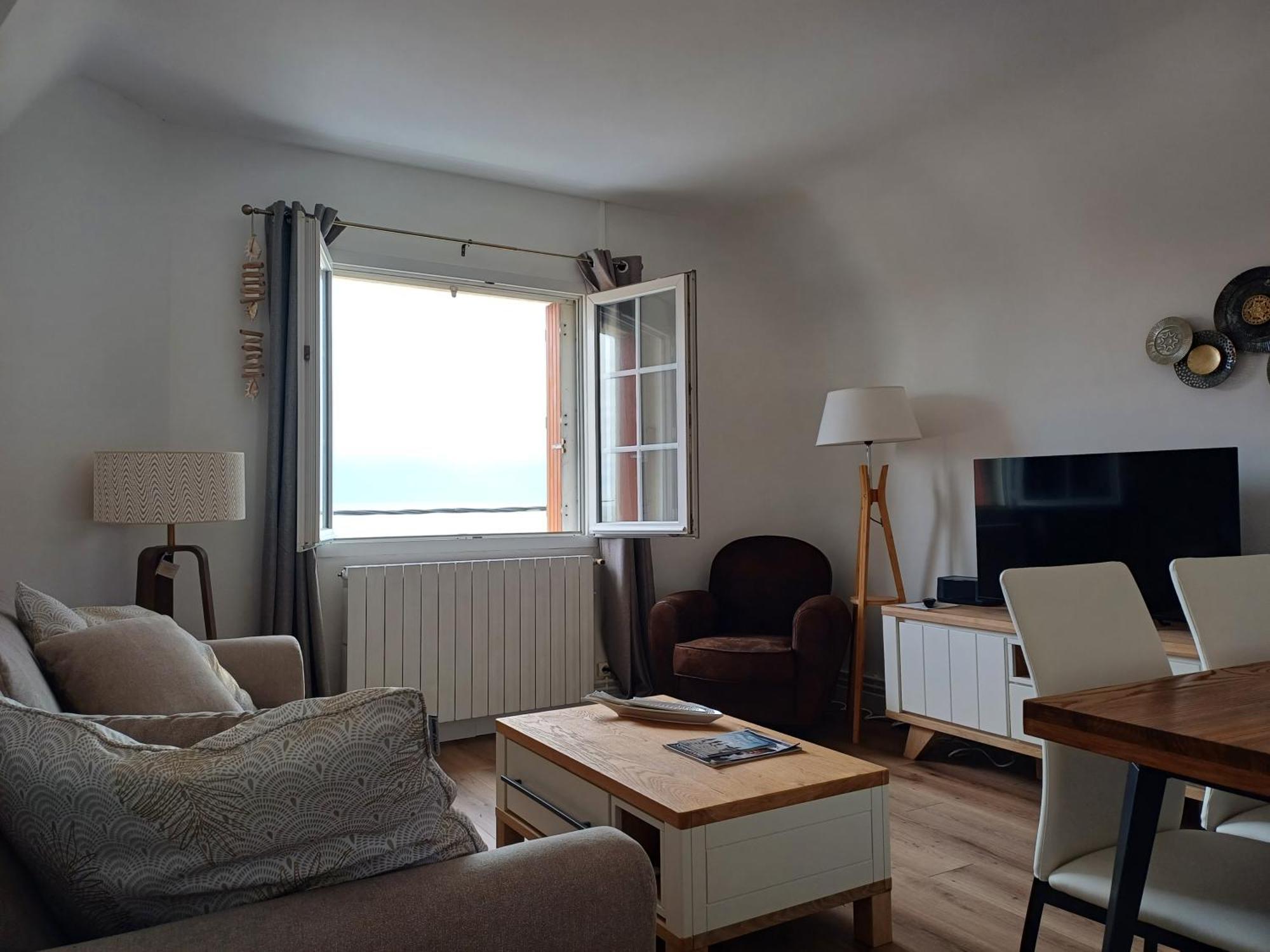 Au Gre Des Marees 2 Appartement Face A La Mer 2Eme Etage Ault Exteriör bild